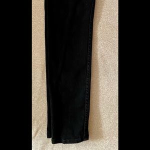 Black Levi skinny jeans